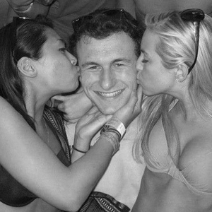 人妻激情一区二区
